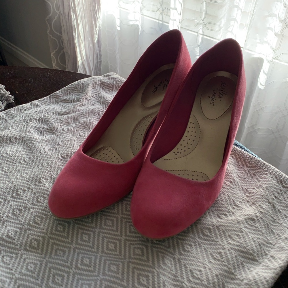 Pink pumps (heels) -wide and cute